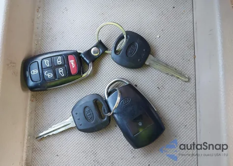 2007 Kia Sedona Ex из США, поврежденный, VIN KNDMB233X76113376